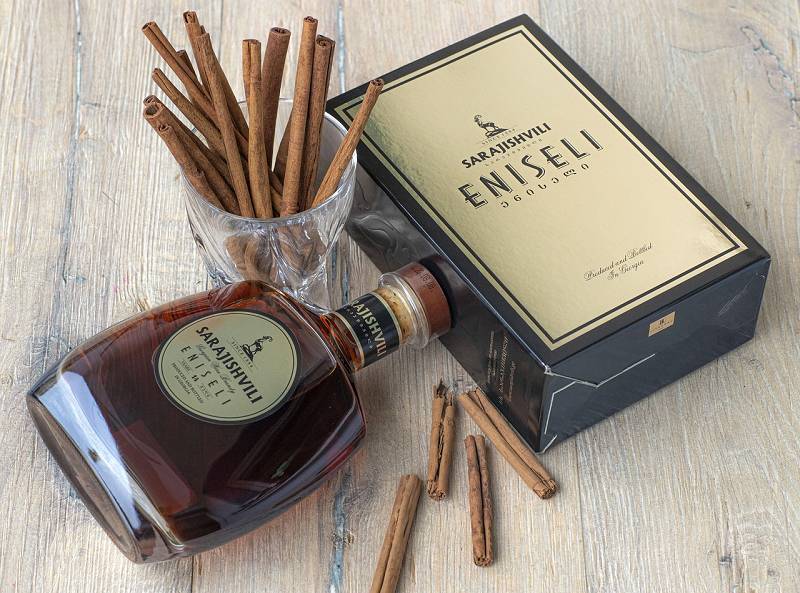 Beliebter georgischer Weinbrand