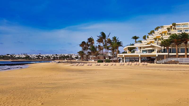 Strand auf Lanzarote, Kanaren, Spanien