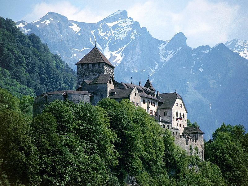 Liechtenstein Schloß Vaduz