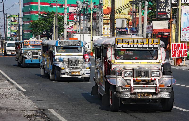 Philippinen-Manila-Jeepney