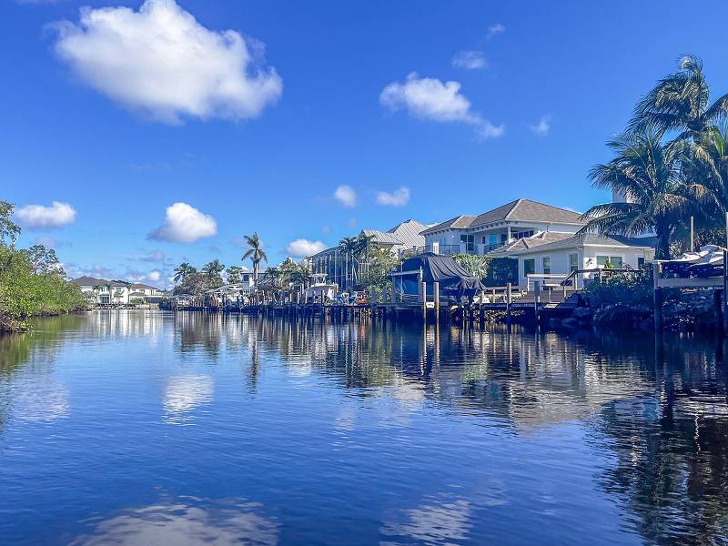 Luxuriöse Wohnlage am Kanal, Florida